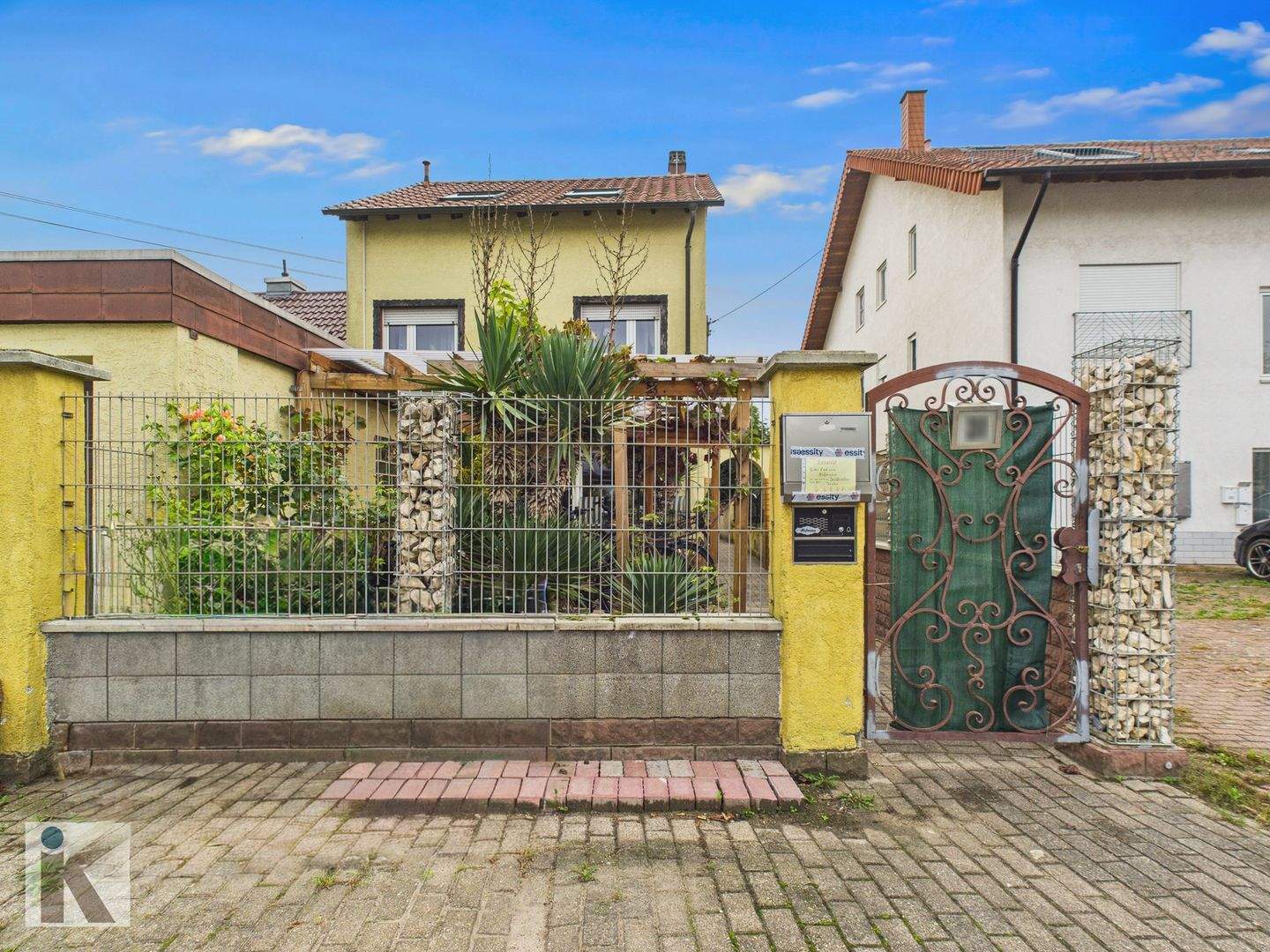 Mehrfamilienhaus zum Kauf - Ansicht 2