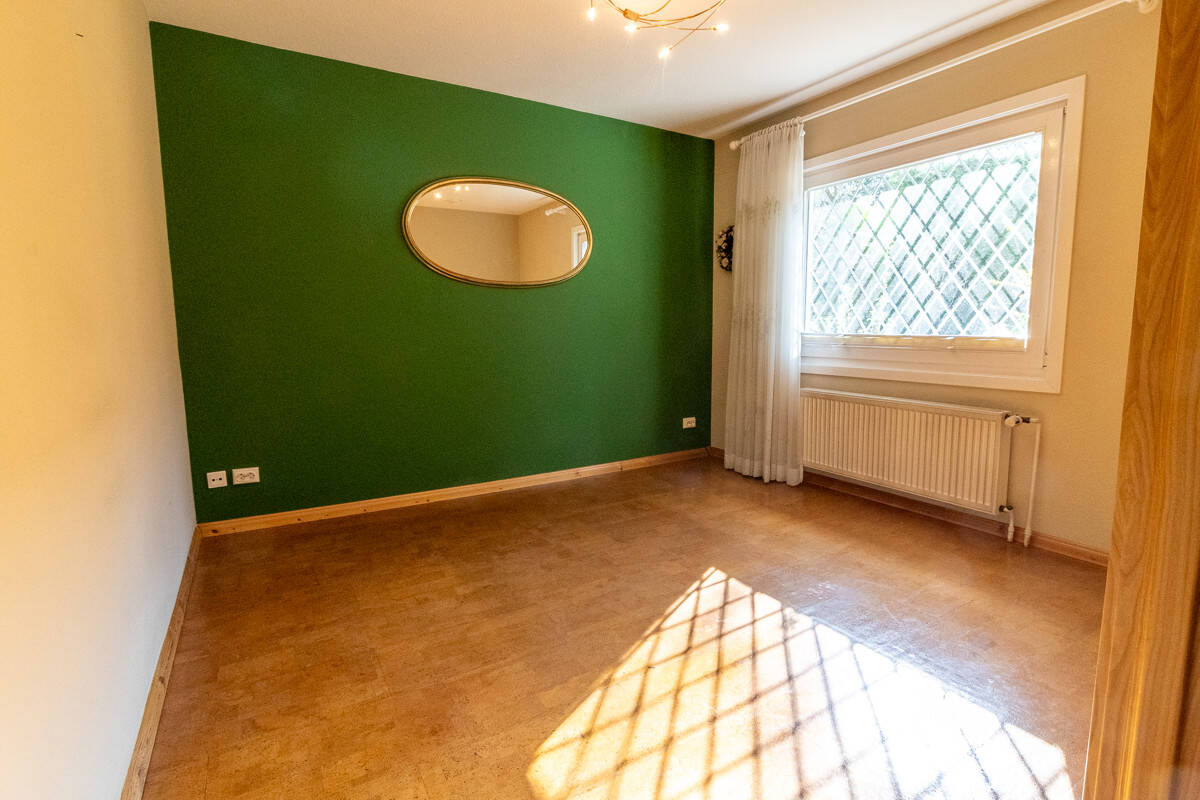 Property thumbnail 23