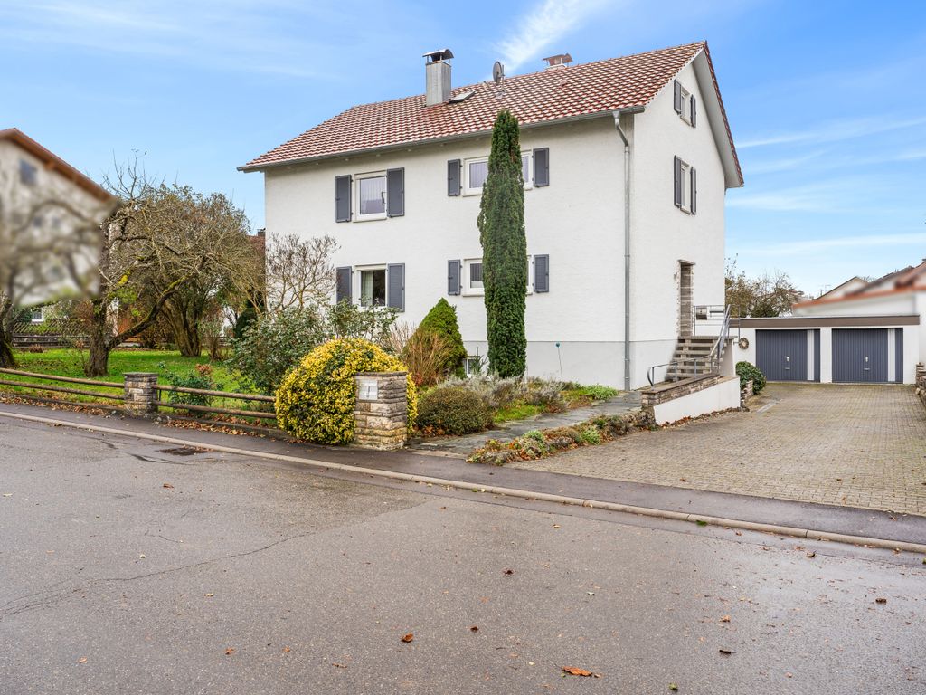 Mehrfamilienhaus zum Kauf 349.000 € 6 Zimmer 162,1 m²<br/>Wohnfläche 984 m²<br/>Grundstück Langenenslingen Langenenslingen 88515