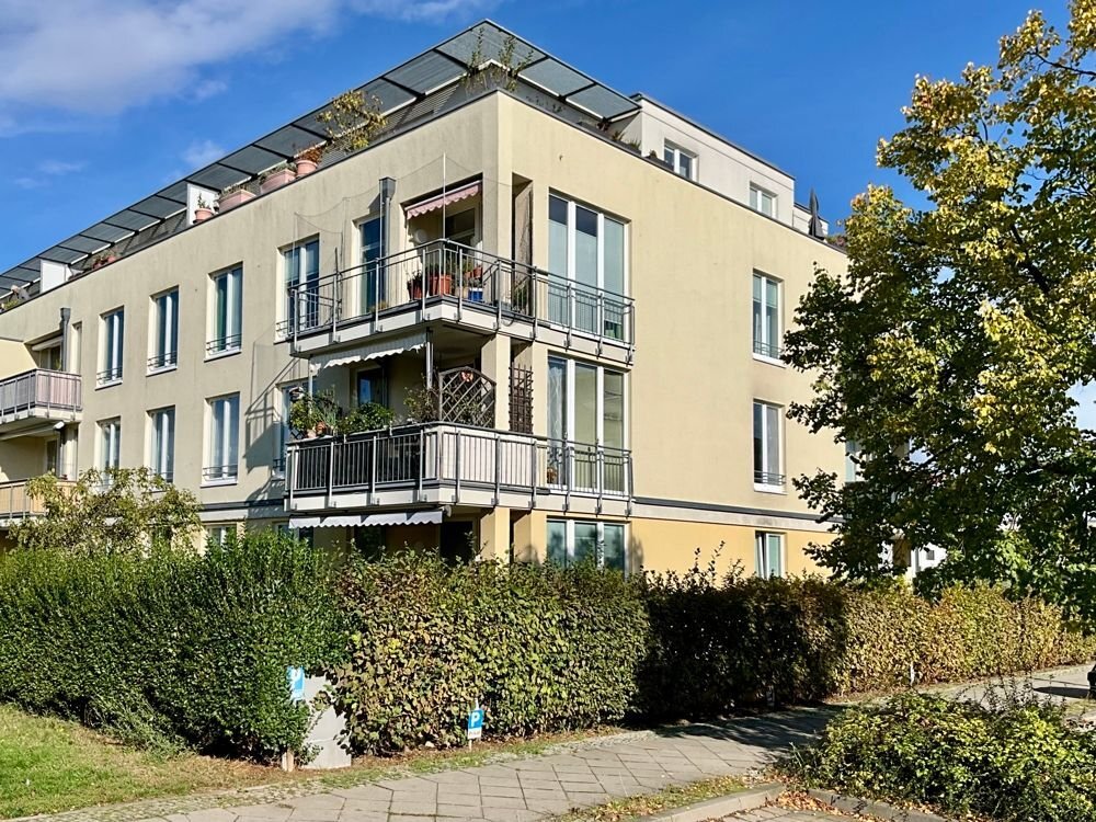 Penthouse zum Kauf 595.000 € 4 Zimmer 110 m²<br/>Wohnfläche 3.<br/>Geschoss Französisch Buchholz Berlin 13127