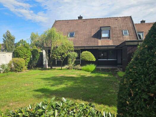 Einfamilienhaus zum Kauf provisionsfrei 780.000 € 5,5 Zimmer 164 m² 530 m² Grundstück frei ab 01.05.2026 Ohmstraße 15 Röthenbach Röthenbach an der Pegnitz 90552