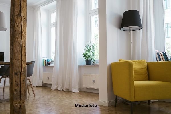 Wohnung zum Kauf 83.000 € 4 Zimmer 79 m²<br/>Wohnfläche Stolzenfels Koblenz 56075