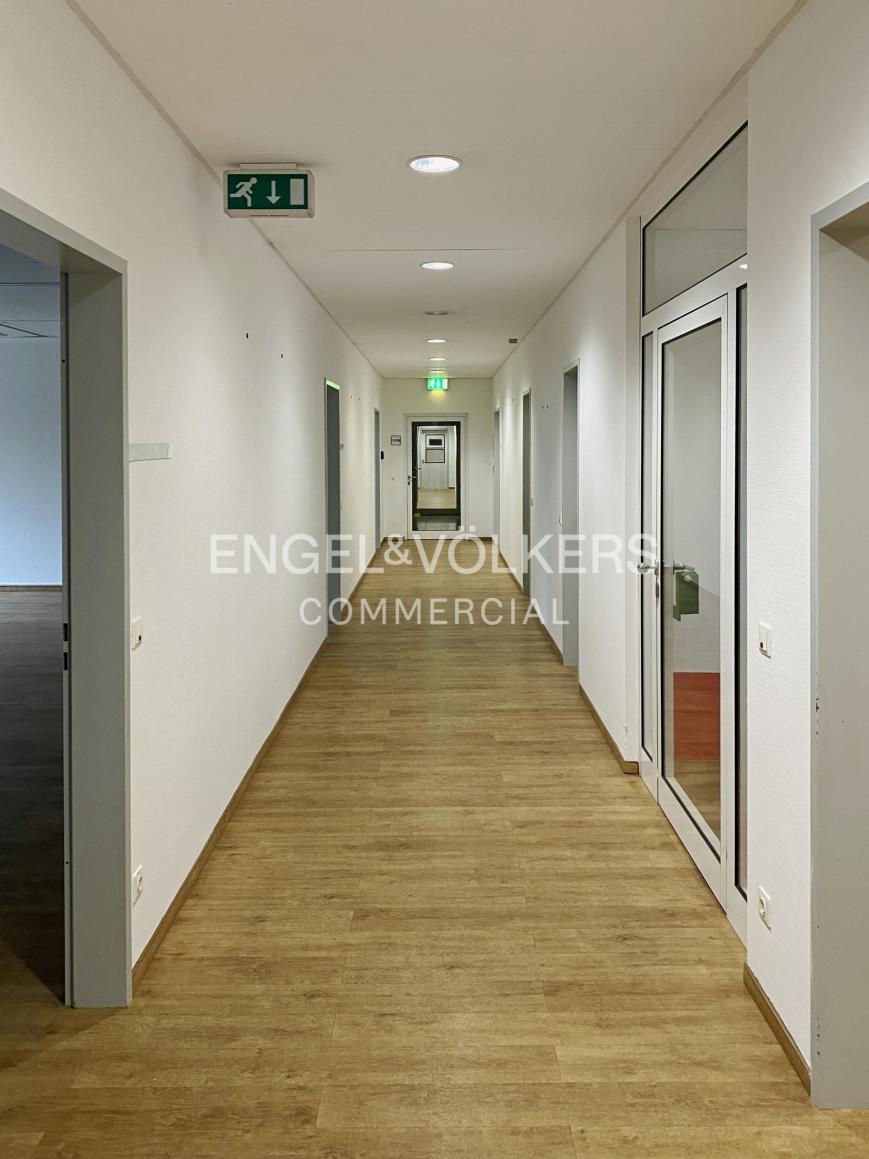 Büro-/Praxisfläche zur Miete 22 € 535 m²<br/>Bürofläche ab 535 m²<br/>Teilbarkeit Mitte Berlin 10115