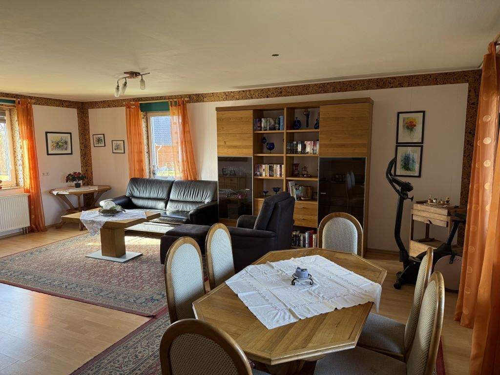 Immobilie in Wittingen - großes Einfamilienhaus in Rade - Bild 4