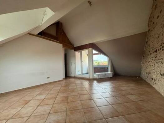 Wohnung zur Miete 700 € 3 Zimmer 75,8 m² 2. Geschoss Hilzingen 78247