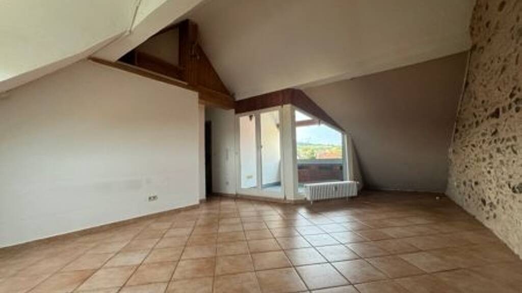 Wohnung zur Miete 700 € 3 Zimmer 75,8 m² 2. Geschoss Hilzingen 78247