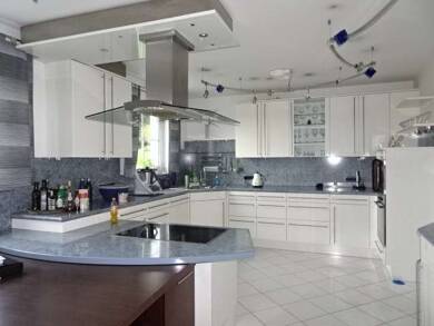 Villa zum Kauf 1.225.000 € 10 Zimmer 370 m² 3.650 m² Grundstück Bruck Bruck in der Oberpfalz 92436
