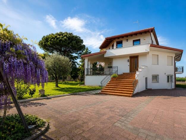 Villa zum Kauf 350.000 € 3 Zimmer 300 m² Caorle