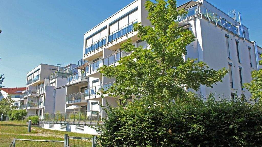 Wohnung zur Miete 950 € 2 Zimmer 49 m² EG Kreuzstein Bayreuth 95448