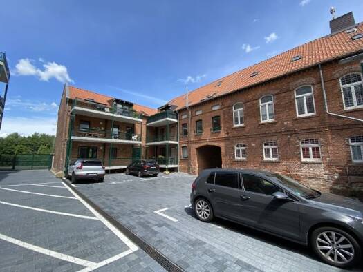 Wohnung zur Miete 977 € 4 Zimmer 106,2 m² EG Helmstedter Straße 33 Sudenburg Magdeburg 39112