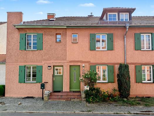 Reihenmittelhaus zum Kauf 299.000 € 6 Zimmer 100 m² 204 m² Grundstück Drosselstieg 24 Karlshorst Berlin 10318