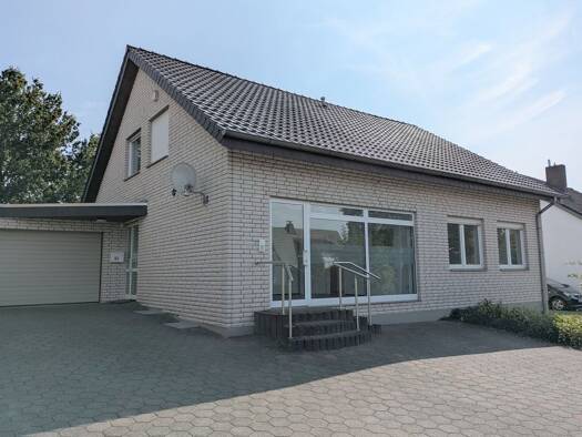 Büro zur Miete provisionsfrei 630 € 4 Zimmer 100 m² Bürofläche Südlengern Bünde 32257