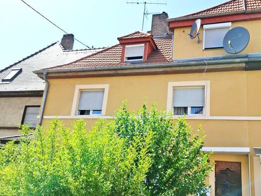 Mehrfamilienhaus zum Kauf 199.000 € 7 Zimmer 120 m² 149 m² Grundstück frei ab sofort Blumenstraße 12 Brebach-Fechingen Saarbrücken 66130
