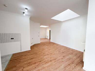 Wohnung zur Miete 1.644 € 3,5 Zimmer 137 m² 1. Geschoss Hochdorf Freiburg 79108