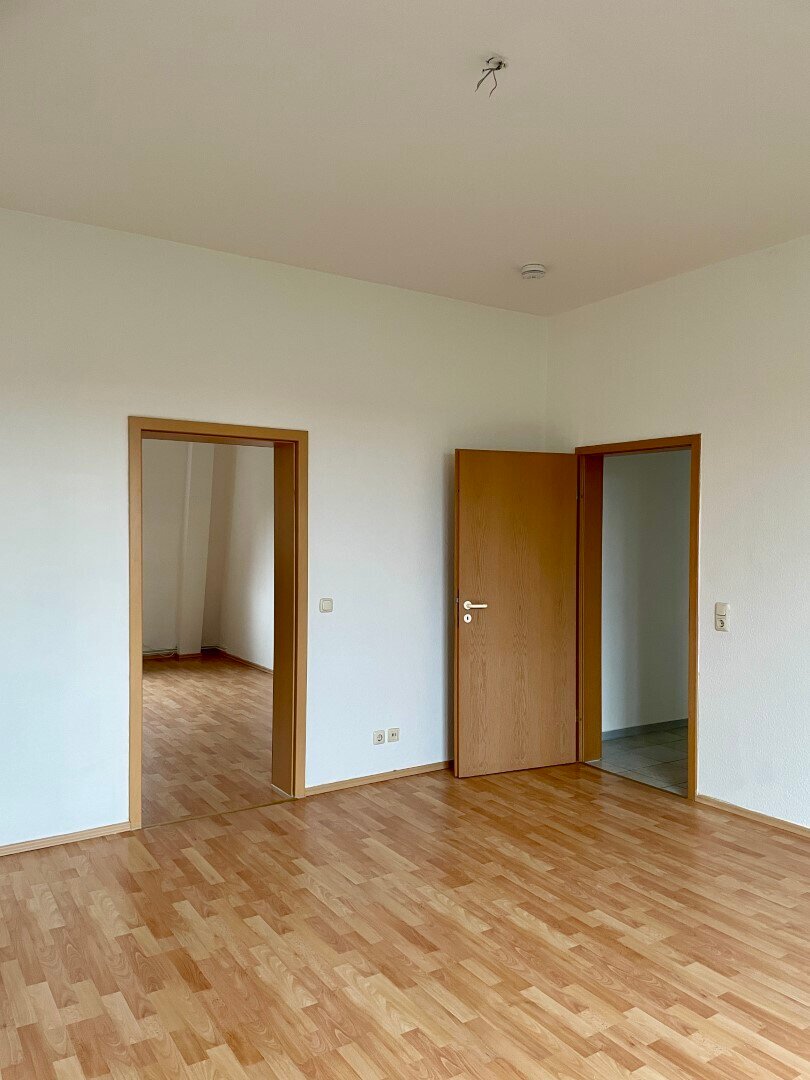 Wohnung zur Miete 385 € 2 Zimmer 55 m²<br/>Wohnfläche 3.<br/>Geschoss ab sofort<br/>Verfügbarkeit Obotritenring 144 Weststadt Schwerin 19053