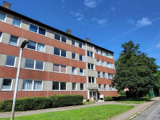 Wohnung zur Miete 540 € 4 Zimmer 82,3 m² Geschoss 2/3 frei ab sofort Erikstraße 68 Schleswig 24837