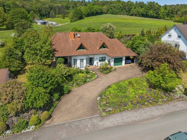 Einfamilienhaus zum Kauf 428.000 € 4 Zimmer 119 m² 898 m² Grundstück Laimbach Weilmünster 35789
