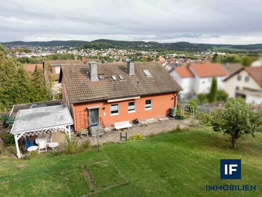 Einfamilienhaus zum Kauf 330.000 € 215,5 m² 984 m² Grundstück frei ab sofort Oberer Steinberg 12 Garitz Bad Kissingen 97688