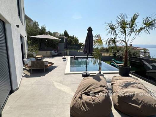 Haus zum Kauf 2.300.000 € 9 Zimmer 460 m² Split