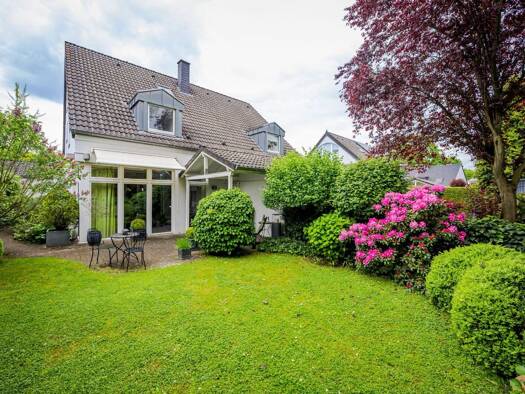 Doppelhaushälfte zum Kauf 699.000 € 5 Zimmer 127 m² 276 m² Grundstück frei ab 15.11.2026 Vogelsang Neuss 41462