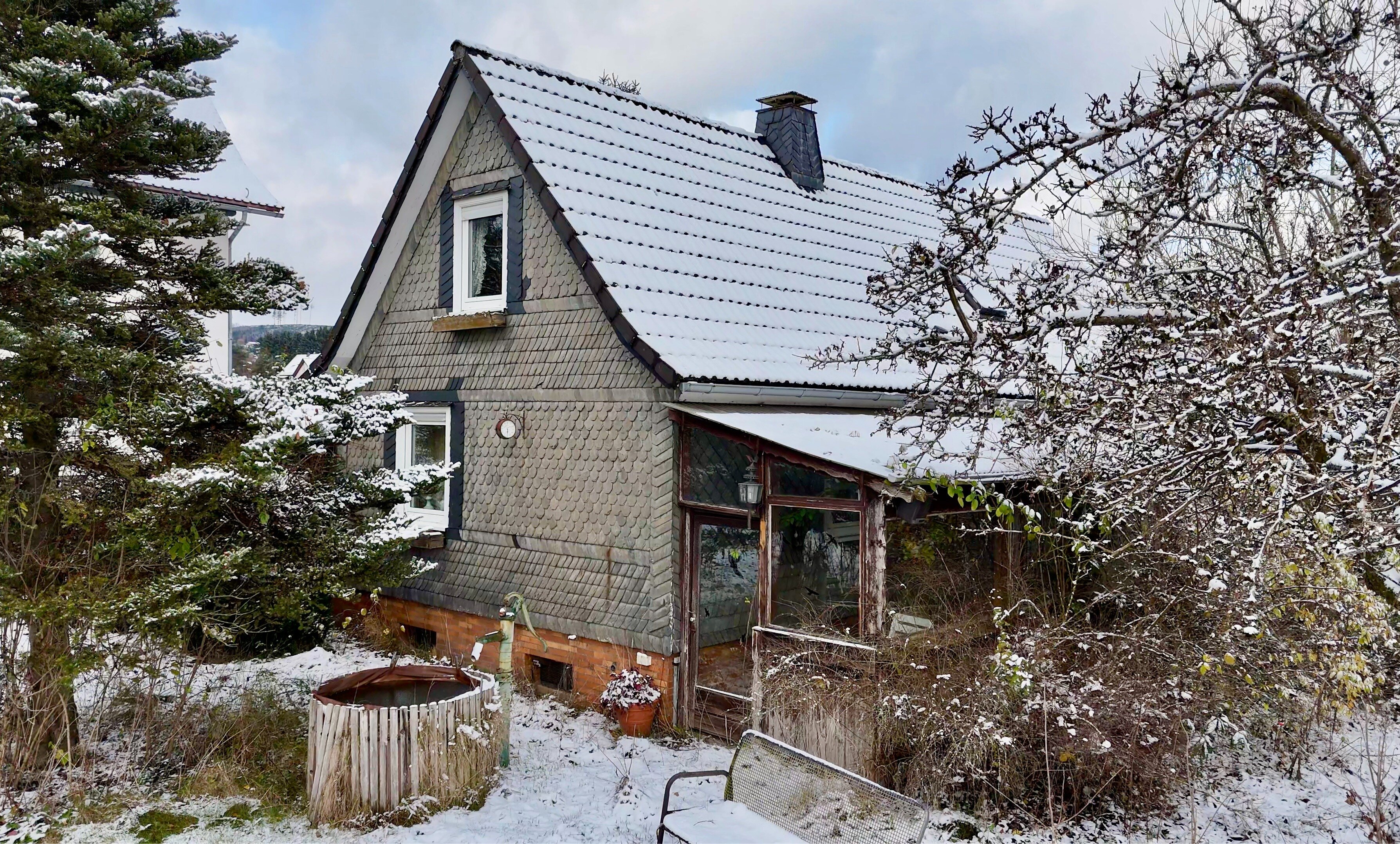 Einfamilienhaus zum Kauf provisionsfrei 18.000 € 5 Zimmer 100 m²<br/>Wohnfläche 1.002 m²<br/>Grundstück Bromskirchen Allendorf (Eder) 35108