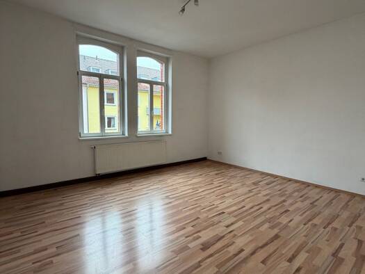 Wohnung zur Miete 850 € 2 Zimmer 55 m² 2. Geschoss frei ab 01.09.2026 Sanderau Würzburg 97072