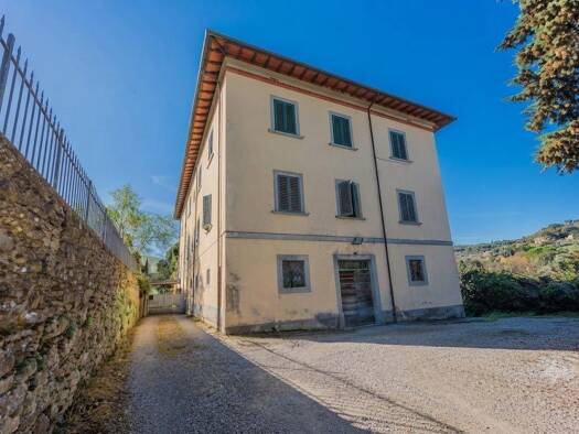 Villa zum Kauf 995.000 € 4 Zimmer 280 m² 600 m² Grundstück frei ab sofort Arezzo 52100