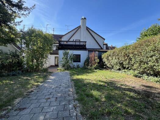 Reihenmittelhaus zur Miete 1.500 € 4 Zimmer 130 m² 323 m² Grundstück Mitte Sindelfingen 71063