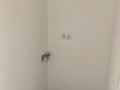Wohnung zur Miete 100 € 2 Zimmer 12 m² Geschoss 3/4 Regener Straße 51 Karlshorst Berlin 10318