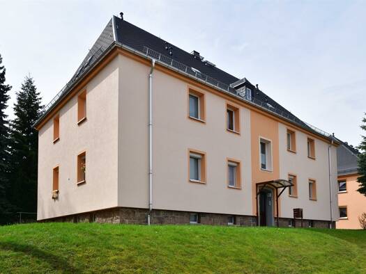 Wohnung zur Miete 472 € 3 Zimmer 65,5 m² frei ab 01.11.2026 Zechenstr. 17 Lugau 09385