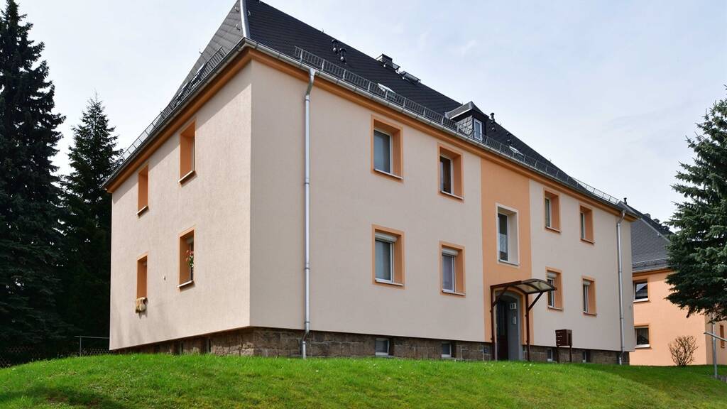 Wohnung zur Miete 472 € 3 Zimmer 65,5 m² frei ab 01.11.2026 Zechenstr. 17 Lugau 09385