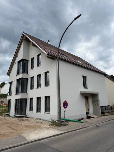 Wohnung zur Miete - Erstbezug 1.210 € 3 Zimmer 87 m² frei ab sofort Büchenbacher Weg 17 Roth Roth 91154