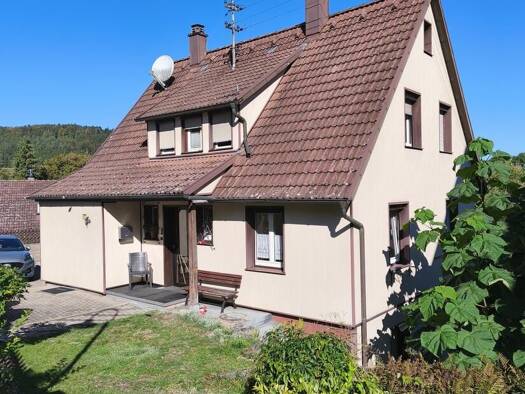 Einfamilienhaus zum Kauf 359.000 € 6,5 Zimmer 128 m² 1.154 m² Grundstück Emmingen Nagold 72202