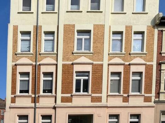 Mehrfamilienhaus zum Kauf 650.000 € 21 Zimmer 595 m² 387 m² Grundstück Innenstadt Dessau-Roßlau 06842