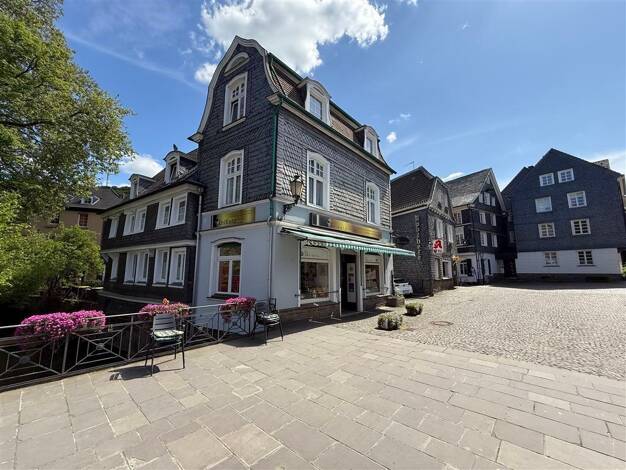 Wohnanlage zum Kauf als Kapitalanlage geeignet 579.000 € 10 Zimmer 247 m² 136 m² Grundstück Langenberg-Mitte Velbert 42555