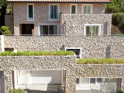 Haus zum Kauf 2.450.000 € 380 m² Grosseto 58100