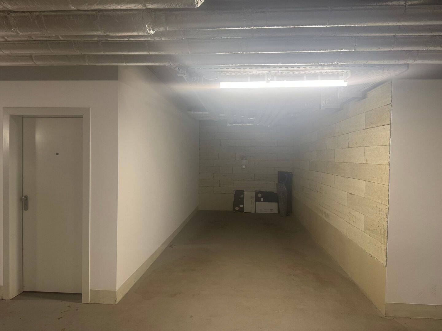 Property thumbnail 9