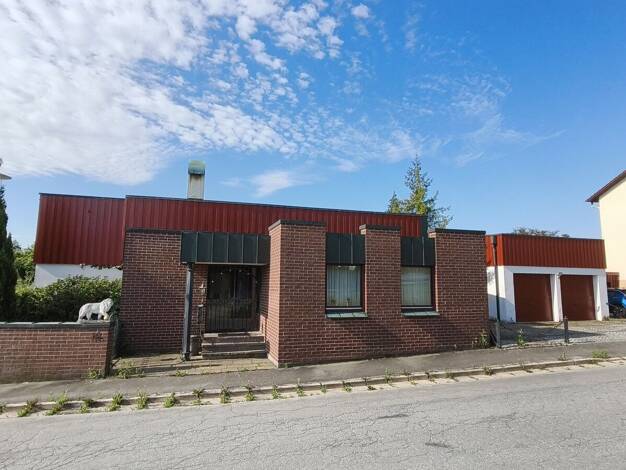 Einfamilienhaus zum Kauf 519.000 € 7 Zimmer 295 m² 1.139 m² Grundstück Hengersberg Hengersberg 94491