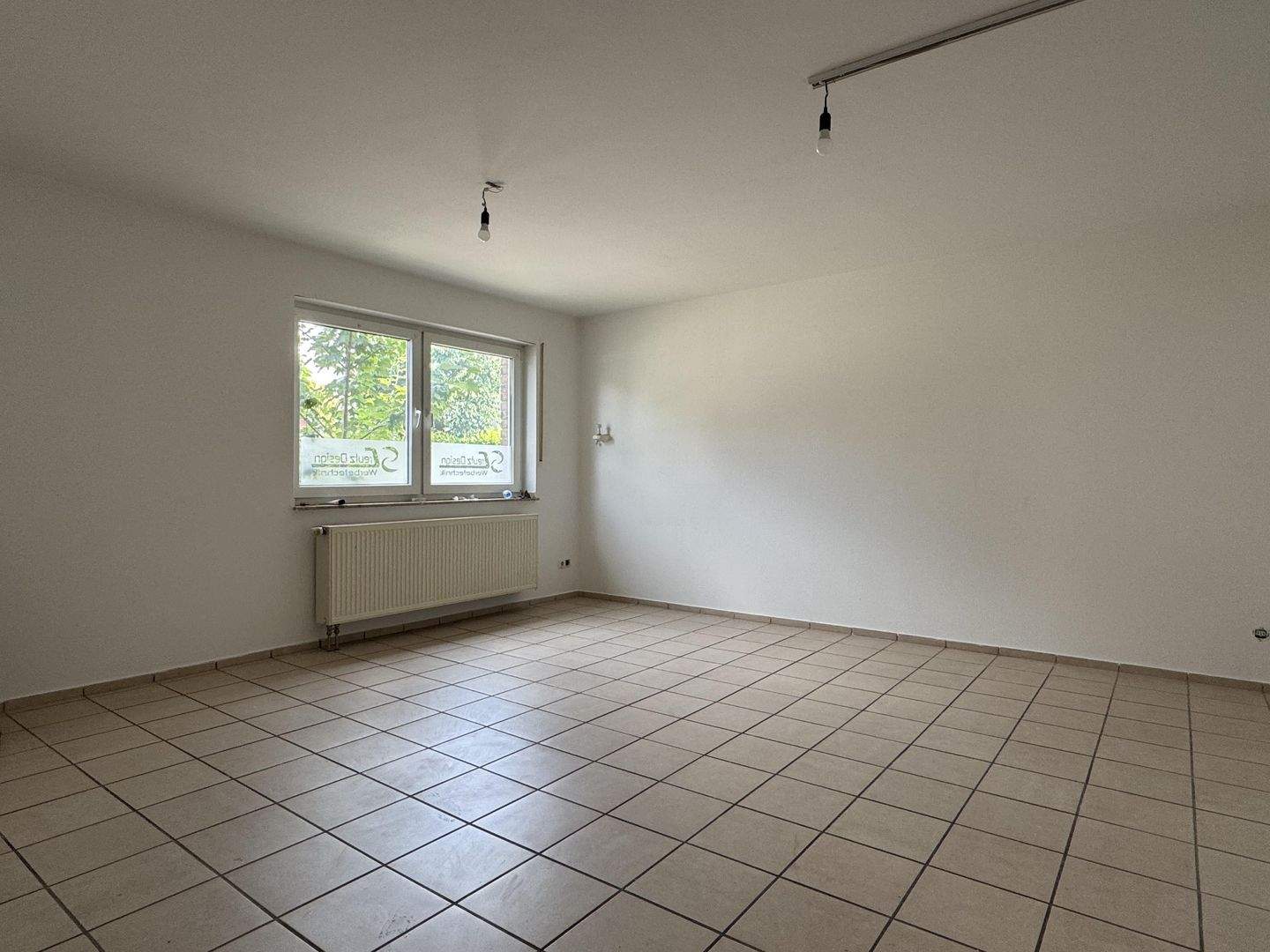 Immobilie in Geilenkirchen - Mehrfamilienhaus mit 3 Wohneinheiten in Geilenkirchen-Immendorf - Bild 3