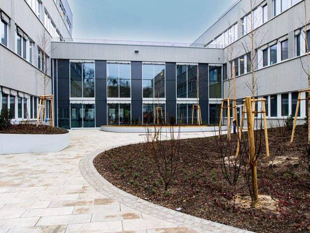 Bürofläche zur Miete provisionsfrei 450 € 4 m² Bürofläche Fabeckstraße Lichterfelde Berlin 12203