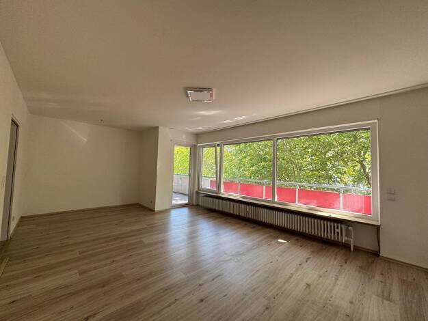 Wohnung zur Miete 550 € 3 Zimmer 86 m² 3. Geschoss frei ab sofort Innenstadt Kaiserslautern 67655