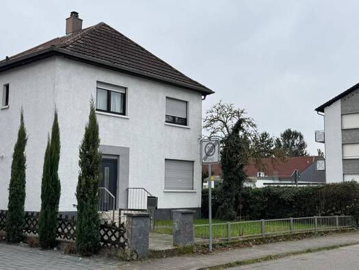 Einfamilienhaus zum Kauf provisionsfrei 580.000 € 6 Zimmer 160 m² 590 m² Grundstück Kirrlach Waghäusel 68753