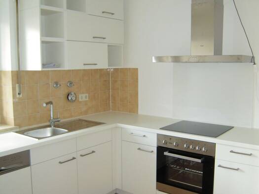 Wohnung zur Miete 1.200 € 3 Zimmer 78 m² Geschoss 1/4 frei ab 01.03.2026 Holzkirchen 83607