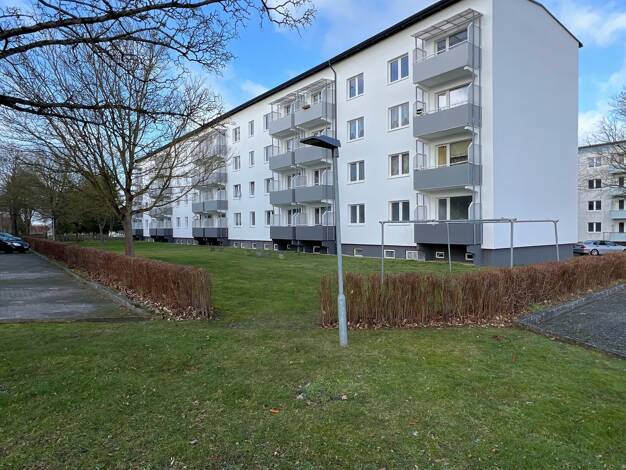Wohnung zur Miete 143 € 1 Zimmer 26 m² frei ab sofort Schulstraße 14-17 Malliß Malliß 19294
