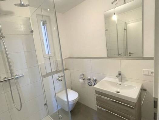 Wohnung zur Miete 990 € 2,5 Zimmer 64,8 m² 4. Geschoss frei ab 01.12.2026 Äußere Sulzbacher Straße 126 St Jobst Nürnberg 90491