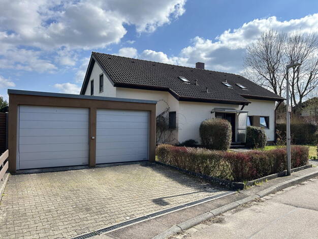 Mehrfamilienhaus zum Kauf provisionsfrei 419.500 € 10 Zimmer 266 m² 1.039 m² Grundstück Herbrechtingen 89542