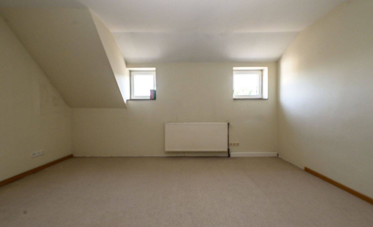 Property thumbnail 11