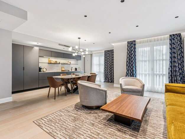 Wohnung zum Kauf 664.000 € 4 Zimmer 131,2 m² 1. Geschoss frei ab sofort Bad Saarow-Pieskow Bad Saarow 15526