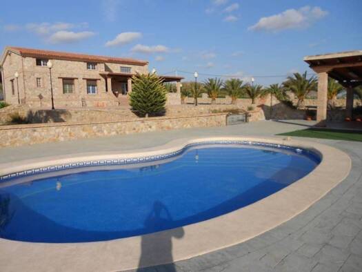 Chalet zum Kauf 800.000 € 8 Zimmer 500 m² 14.000 m² Grundstück la Romana 03669