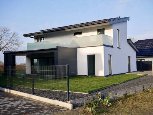 Einfamilienhaus zum Kauf - Erstbezug 483.000 € 3 Zimmer 150 m² 681 m² Grundstück Brunsbüttel 25541